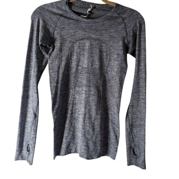 LULULEMON ATHLETICA Swiftly Tech Long Sleeve in Heathered Slate Size 4 - Picture 3 of 4